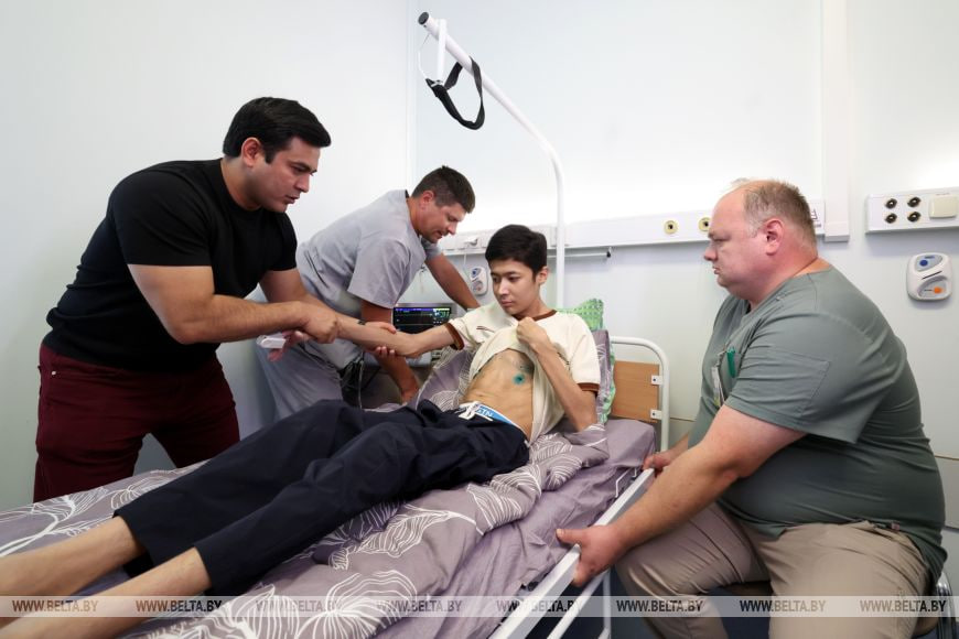 Впервые в СНГ: белорусские врачи успешно пересадили легкие пациенту с ВИЧ